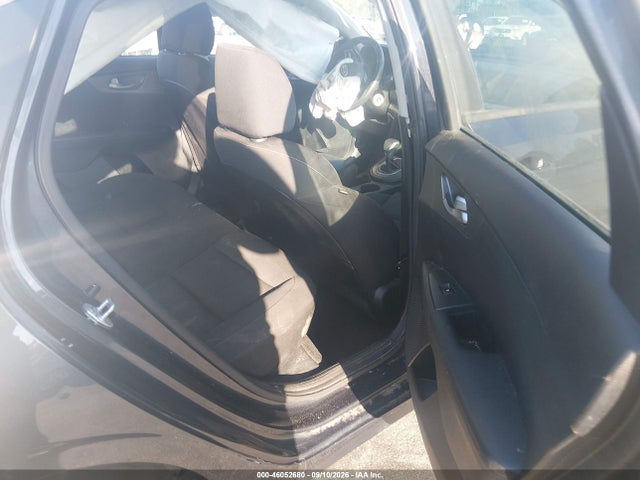 2019 KIA FORTE FE 8