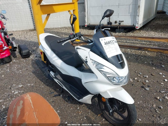 2017 HONDA PCX 150