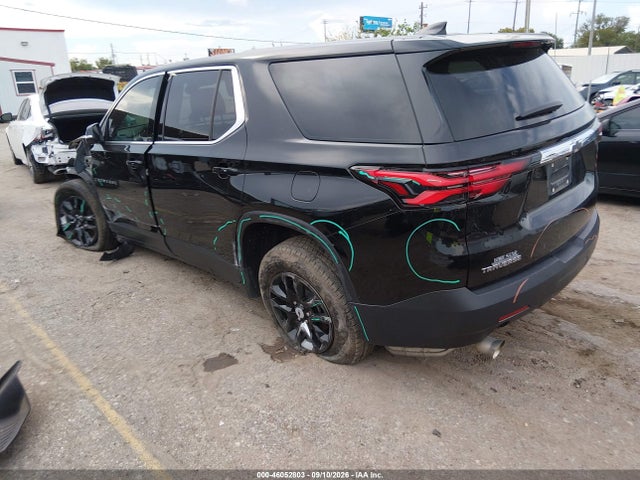 2023 CHEVROLET TRAVERSE FWD LS 3