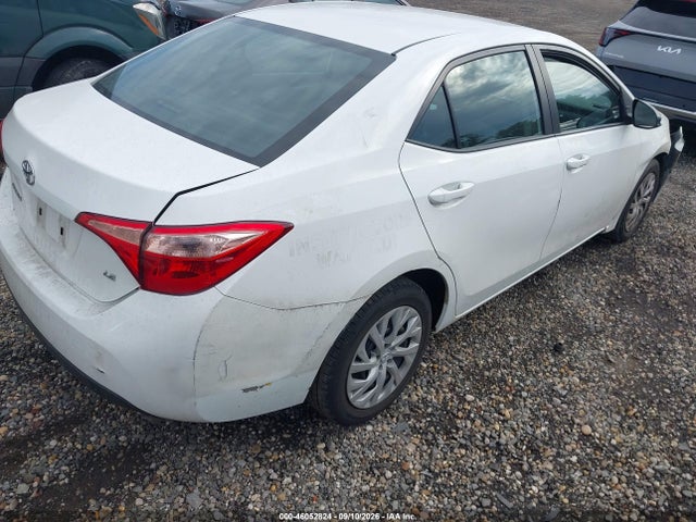 2017 TOYOTA COROLLA LE 4