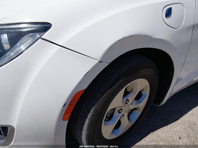 2018 CHRYSLER PACIFICA HYBRID TOURING PLUS 6