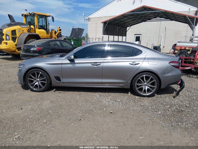 2022 GENESIS G70 2.0T AWD 14