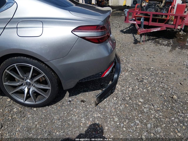 2022 GENESIS G70 2.0T AWD 17
