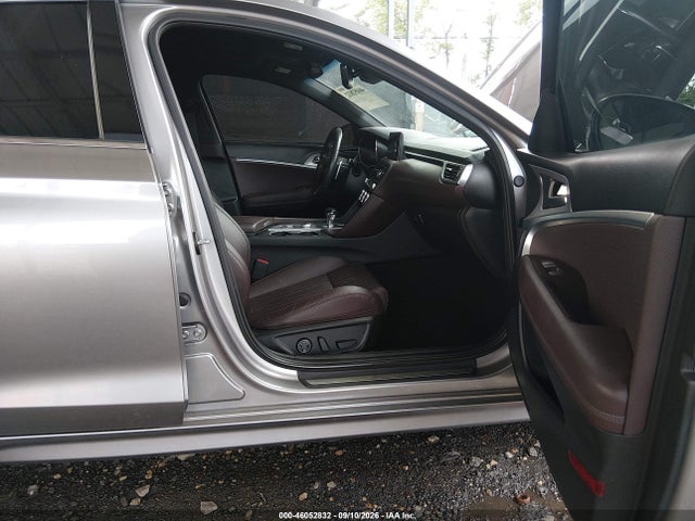 2022 GENESIS G70 2.0T AWD 5