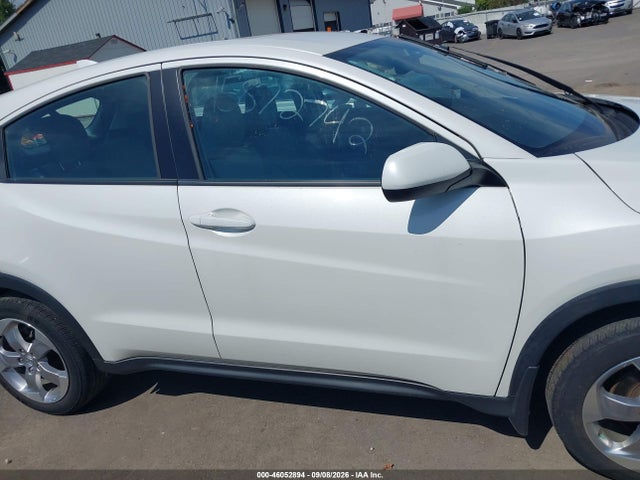 2022 HONDA HR-V AWD LX 13