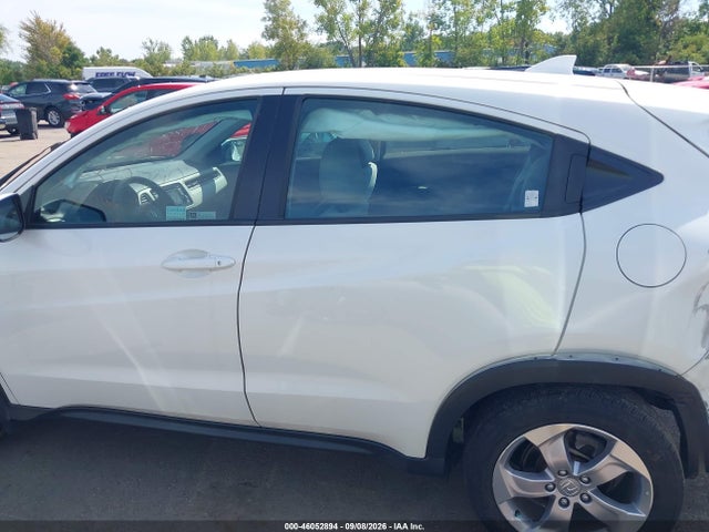2022 HONDA HR-V AWD LX 14
