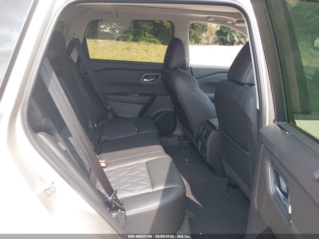2026 NISSAN ROGUE PLATINUM 8
