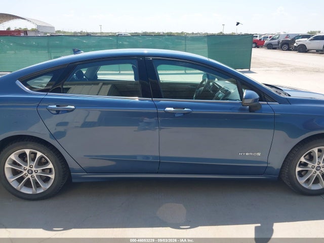 2019 FORD FUSION HYBRID SE 13