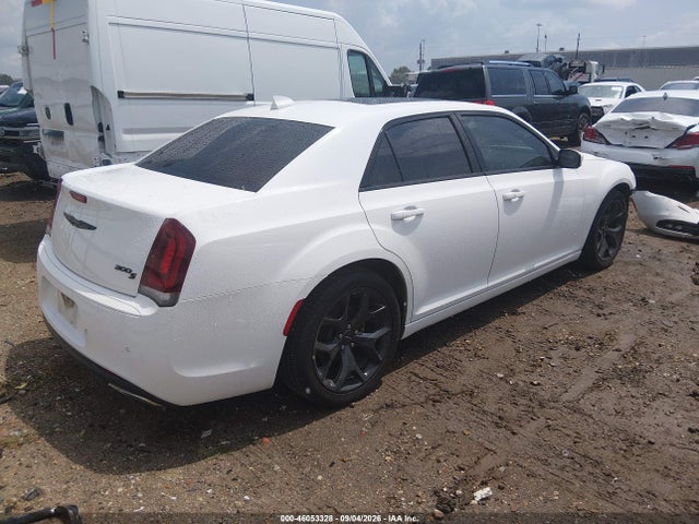 2023 CHRYSLER 300 300S 4