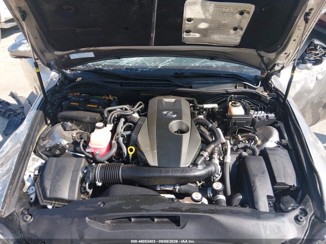 2019 LEXUS IS 300 9