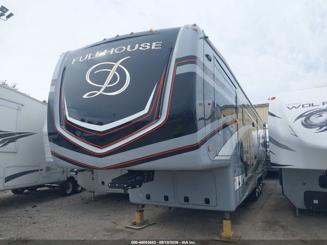 2023 DRV MOBILE SUITES 2