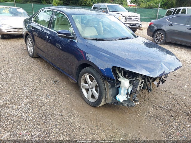 2013 VOLKSWAGEN PASSAT 2.5L SE