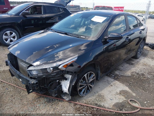 2023 KIA FORTE LXS 2