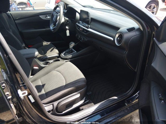 2023 KIA FORTE LXS 5