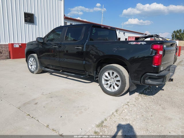 2021 CHEVROLET SILVERADO 1500 4WD SHORT BED CUSTOM 3
