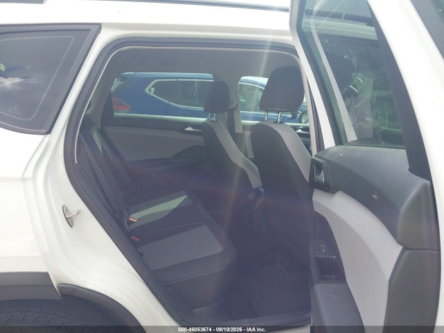 2022 VOLKSWAGEN TAOS 1.5T S 8