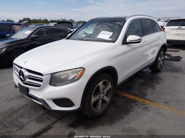 2017 MERCEDES-BENZ GLC 300 2