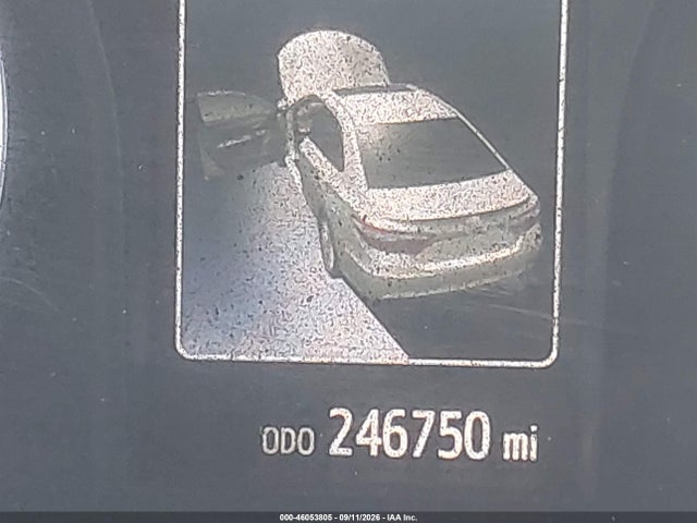 2017 TOYOTA CAMRY HYBRID XLE 14
