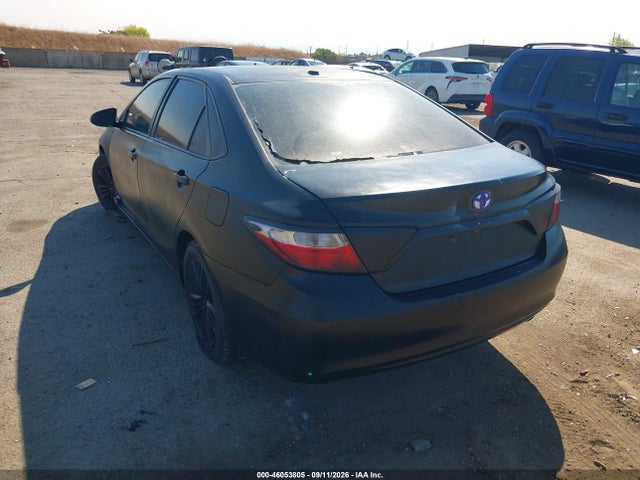 2017 TOYOTA CAMRY HYBRID XLE 3