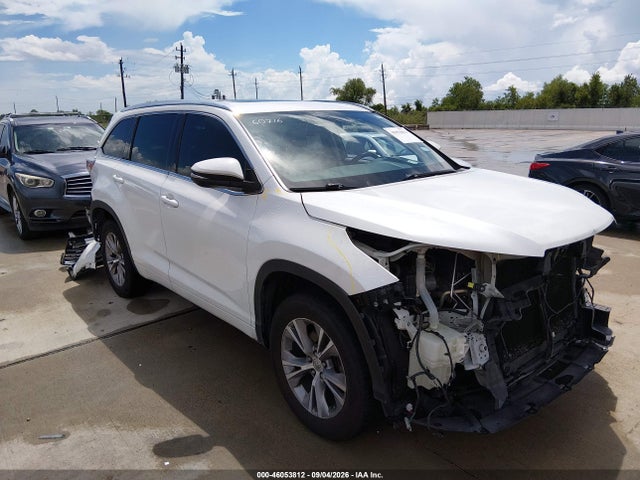 2015 TOYOTA HIGHLANDE XLE V6