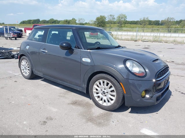 2015 MINI HARDTOP COOPER S 照片 1