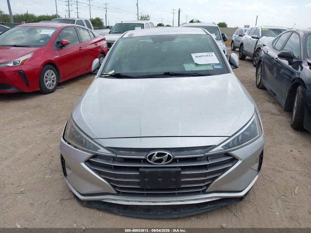 2019 HYUNDAI ELANTRA SEL 11