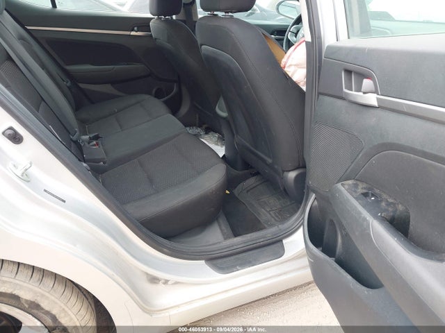 2019 HYUNDAI ELANTRA SEL 8