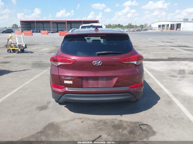 2017 HYUNDAI TUCSON SE PLUS 16
