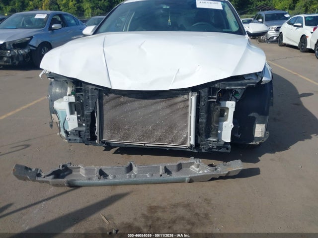 2024 HYUNDAI ELANTRA SE 6