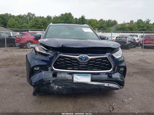 2021 TOYOTA HIGHLANDER HYBRID PLATINUM 6