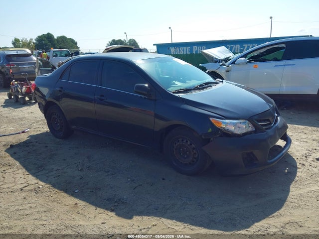 2013 TOYOTA COROLLA LE