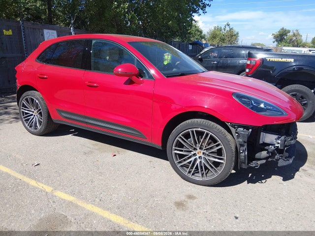 2024 Porsche Macan T