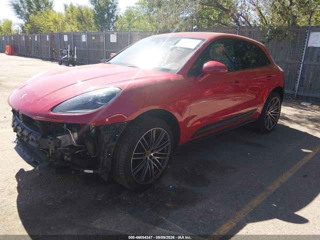 2024 PORSCHE MACAN T 2