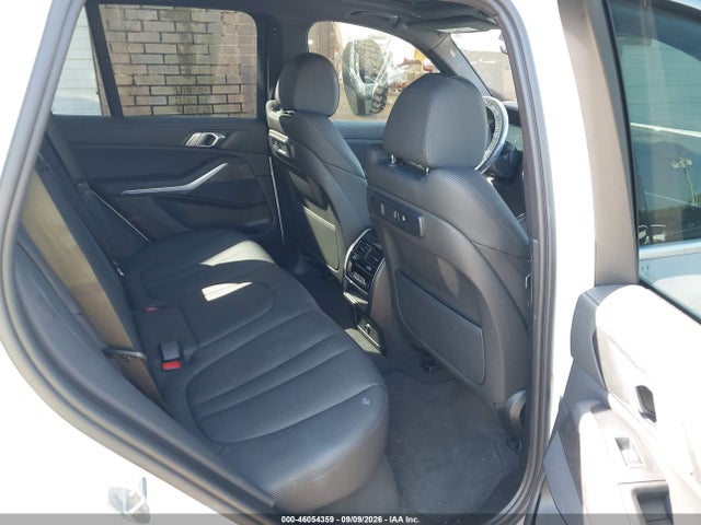 2022 BMW X5 XDRIVE40I 8