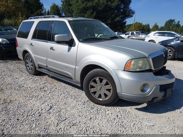 2003 LINCOLN NAVIGATOR 