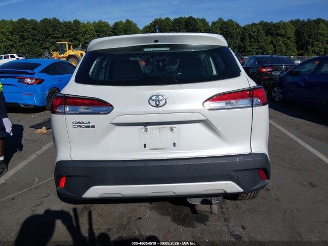 2022 TOYOTA COROLLA CROSS L 16