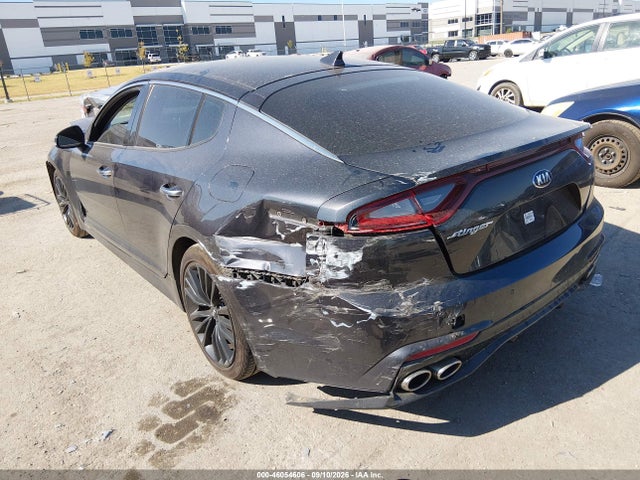 2019 KIA STINGER 3