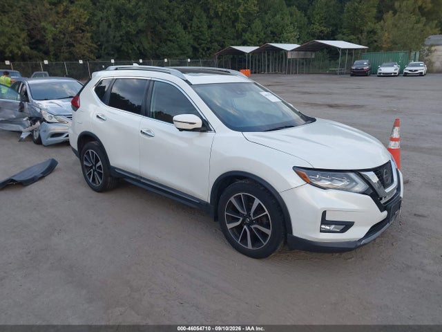 2017 NISSAN ROGUE SL