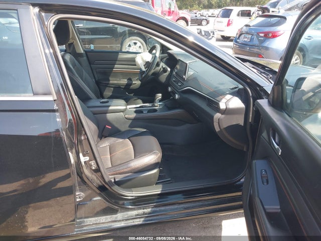 2022 NISSAN ALTIMA SR FWD 5