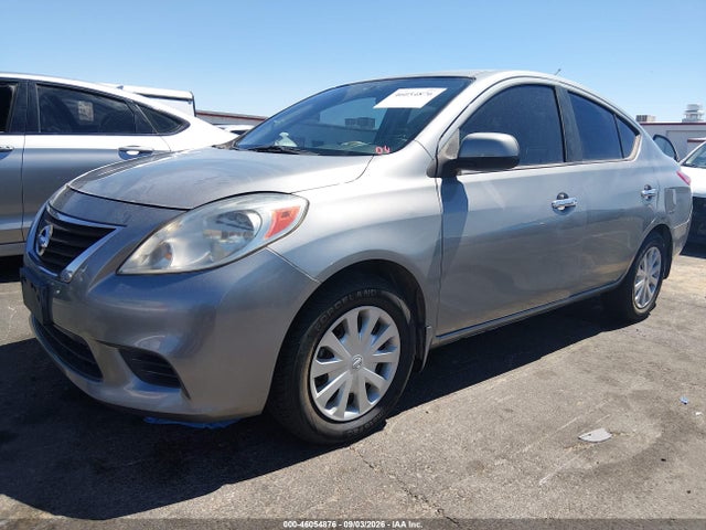 2012 Nissan VERSA 1.6 SV 照片 2