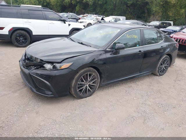 2021 TOYOTA CAMRY SE 2