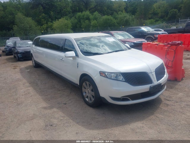 2013 LINCOLN MKT LIMO/HEARSE