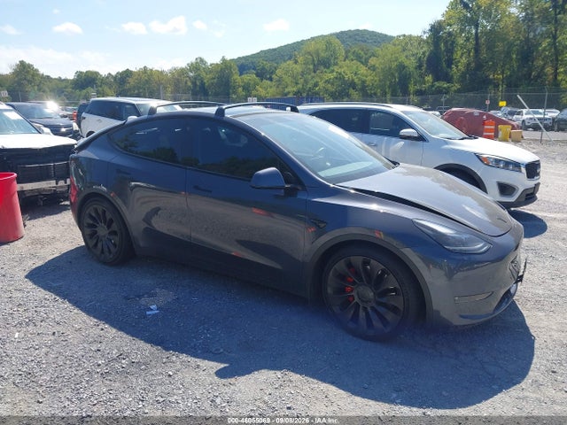 2022 TESLA MODEL Y PERFORMANCE DUAL MOTOR ALL-WHEEL DRIVE