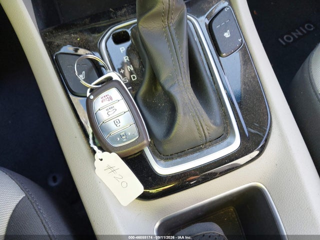 2018 HYUNDAI IONIQ HYBRID SEL 11