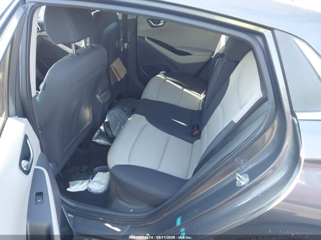 2018 HYUNDAI IONIQ HYBRID SEL 8