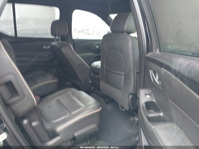 2023 CHEVROLET TRAVERSE AWD PREMIER 8
