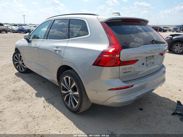 2022 VOLVO XC60 B5 MOMENTUM 3