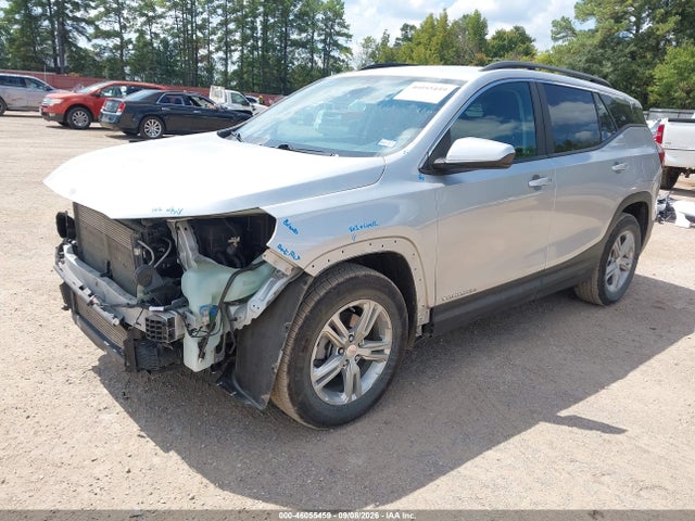 2022 GMC TERRAIN FWD SLE 2