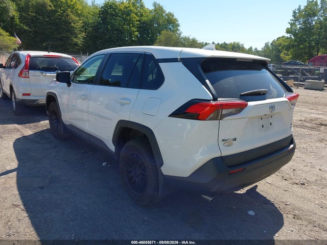 2022 TOYOTA RAV4 LE 3