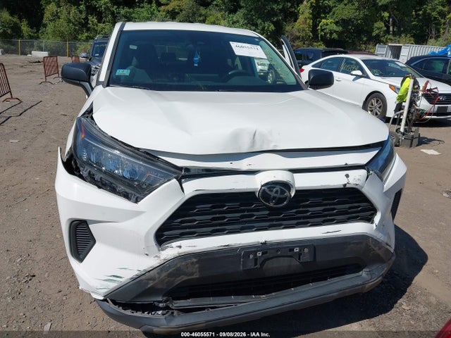2022 TOYOTA RAV4 LE 6